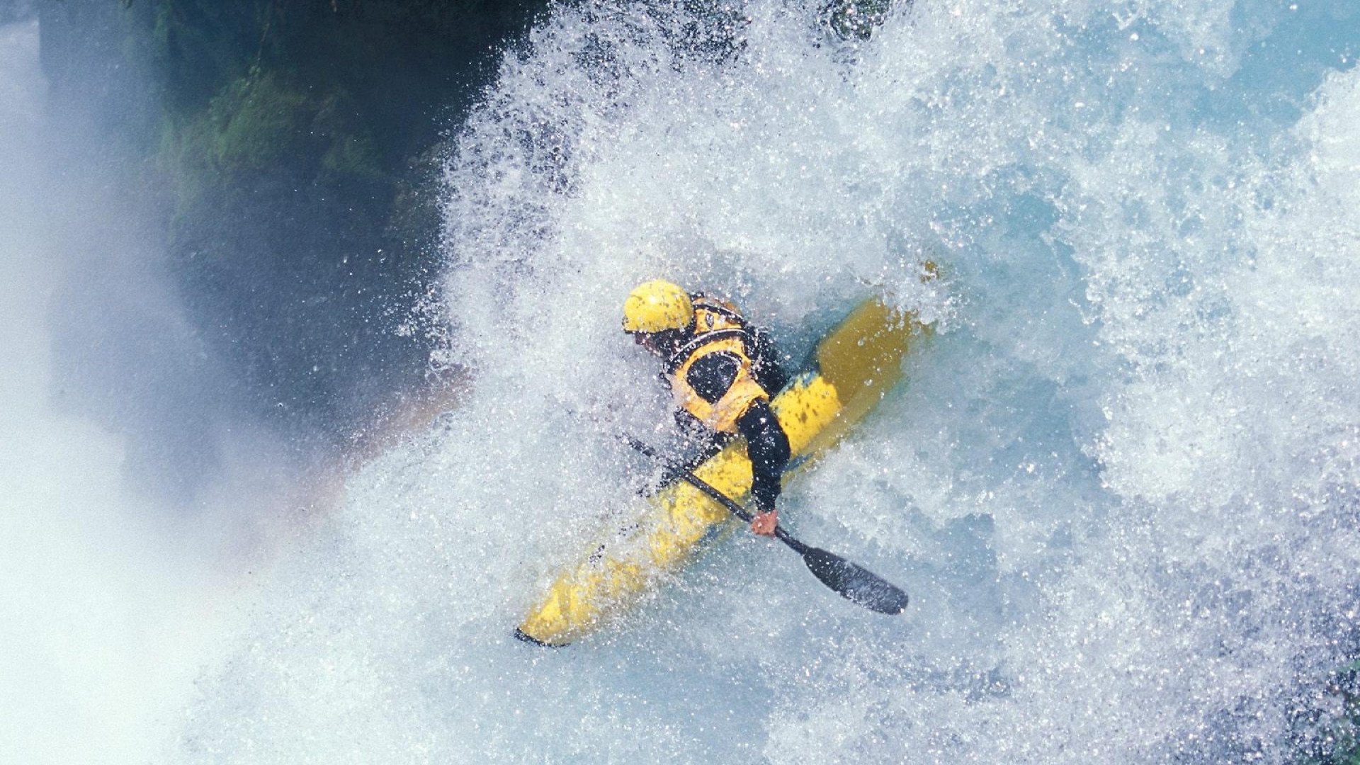 世界杯“守门员出击失误合集” 高风险策略带来惨痛代价
